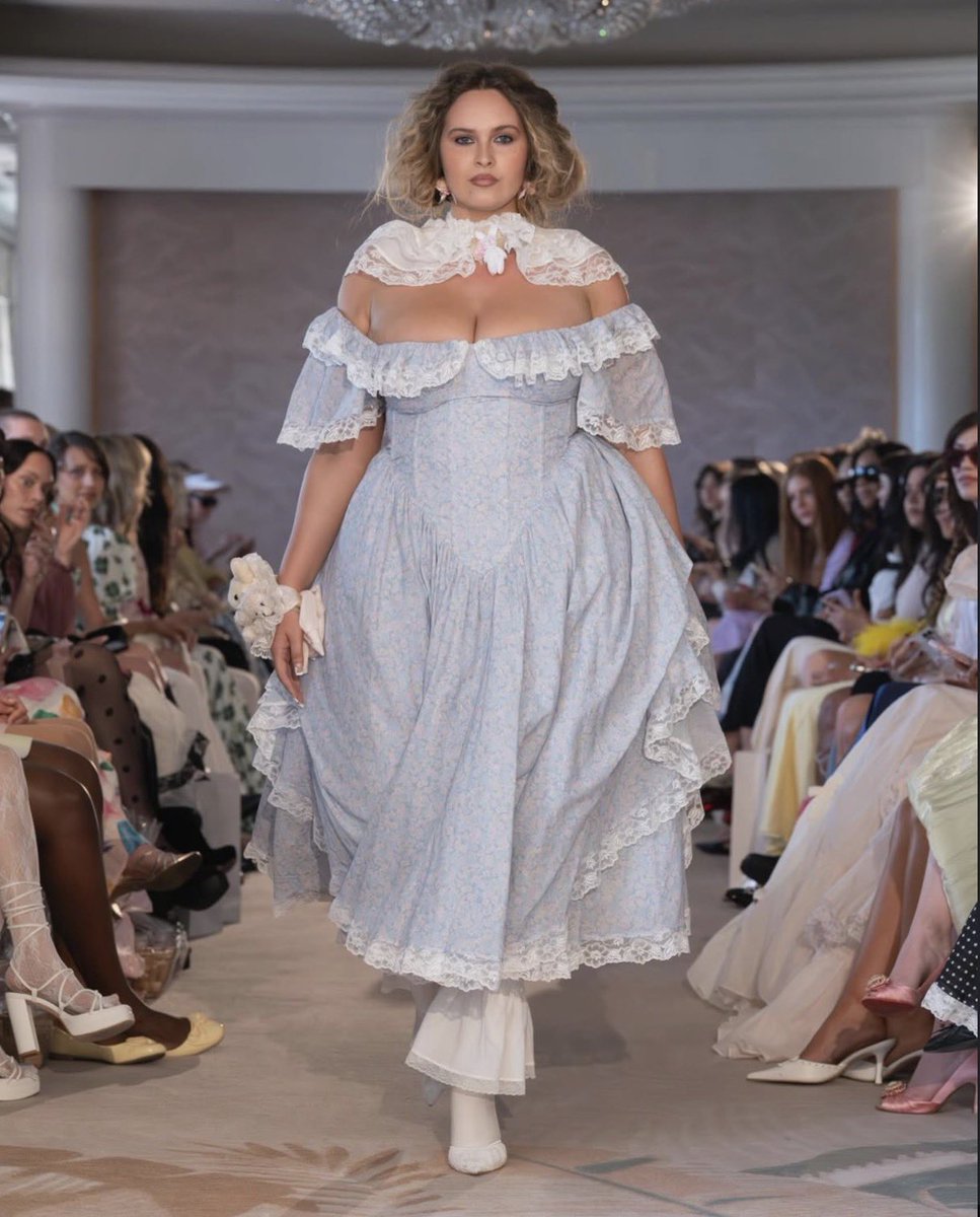 erin ♡ tweet media