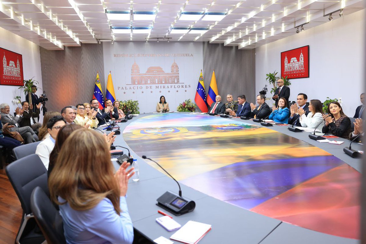 Ronny Hernandez tweet media