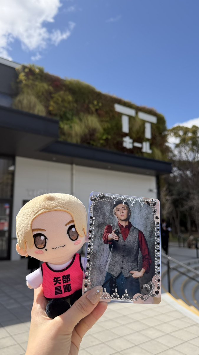 しいや tweet media