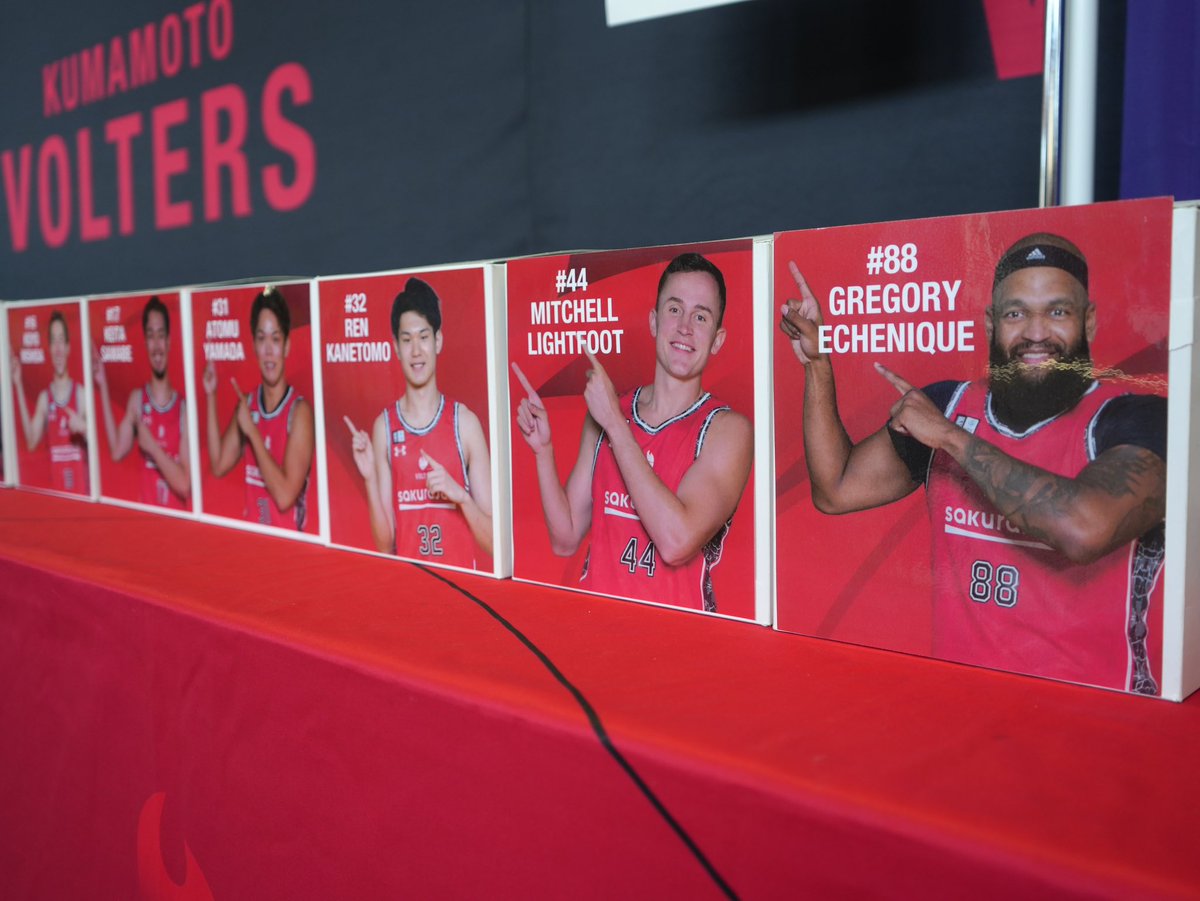 K_VOLTERS's tweet image. ／
#NOK 株式会社 presents
🏀32点目を決めるのは誰だ！？お楽しみ抽選会🎉
＼

今日の試合で “32点目”を決める選手 を予想してください🔥

入場時に配布される
「抽選会応募券」を NOKブースの各選手BOXへ投票 👇

見事予想が的中した方の中から抽選で
🎁 湯巡追荘 宿泊券
🎁 和牛焼肉 LIEBE 食事券