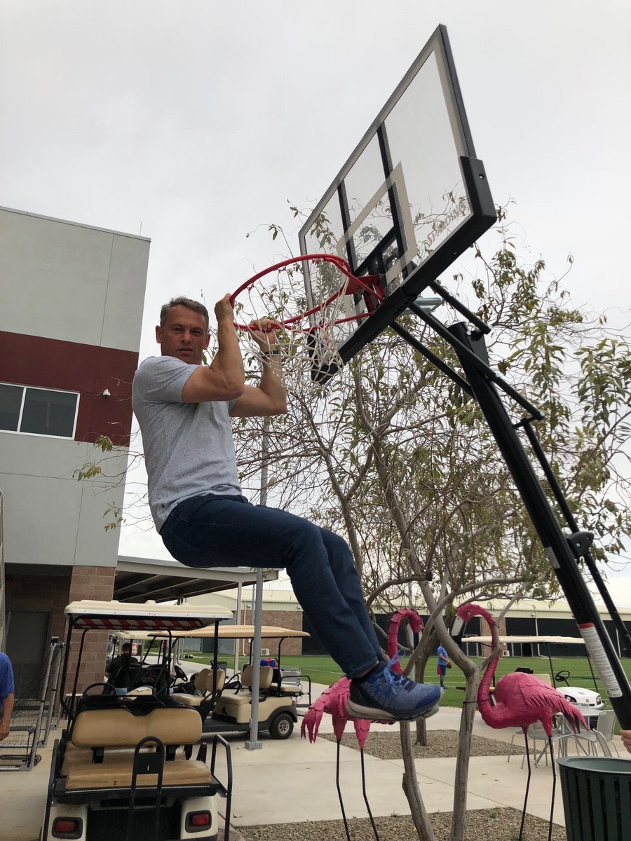 Mike Praznowski tweet media