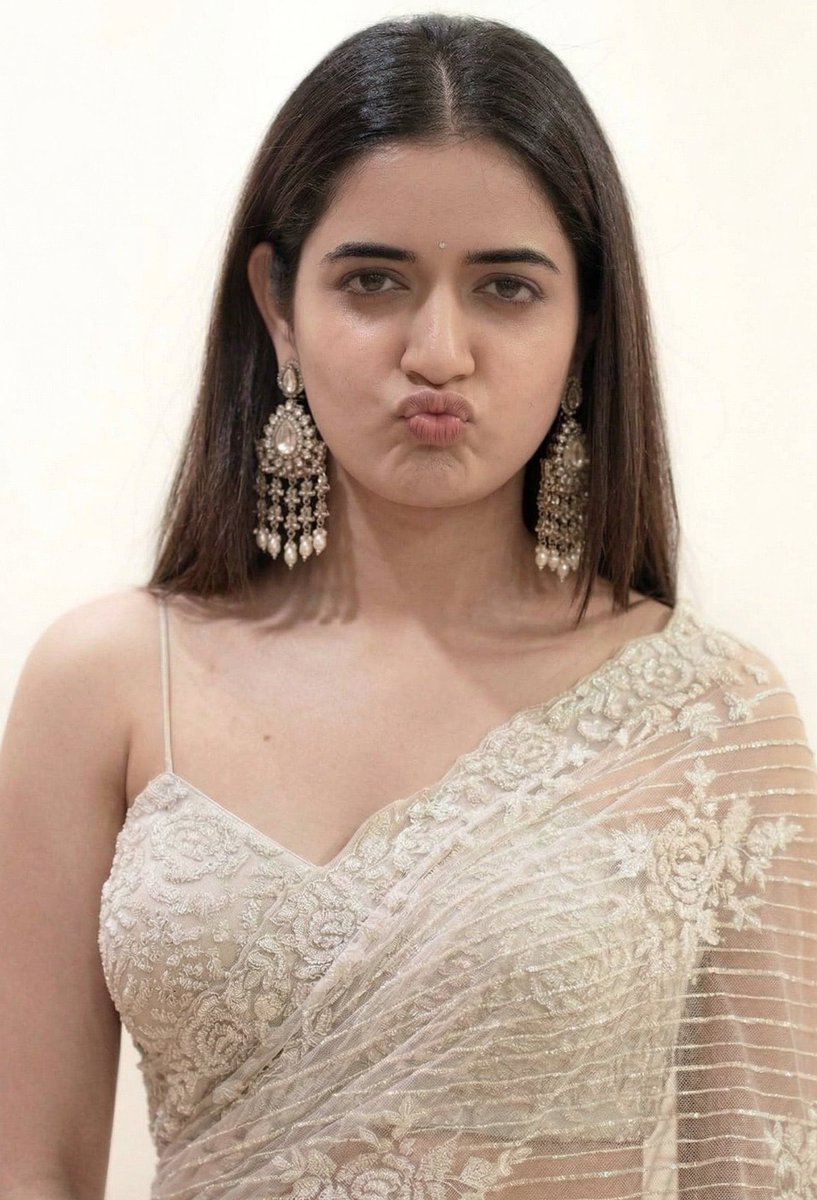sidhusquare's tweet photo. Okaa 75 kgs vuntadhi antaraa Butterr🤤🥵🥵 https://t.co/FHJHBqEgd6
