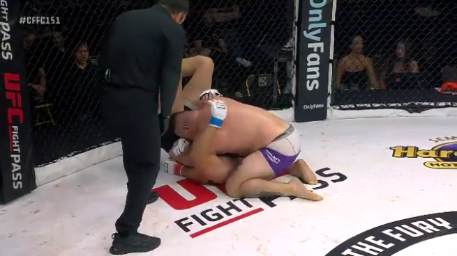 MMA__Matchmaker's tweet photo. "This skidmark, a presentation of Dude Wipes"
#CFFC151 https://t.co/ZM3y0PJAOf