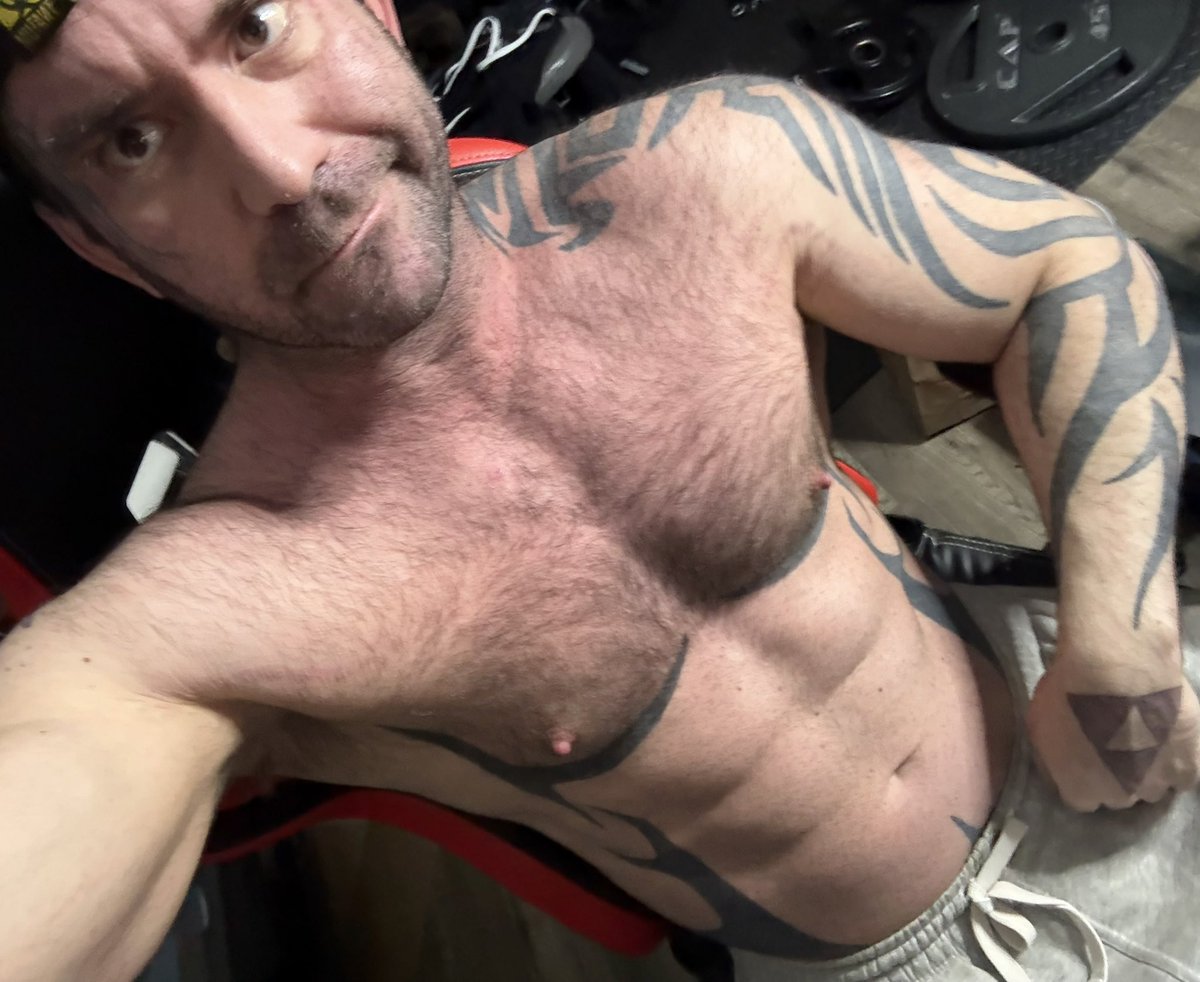 Testosterone tweet media