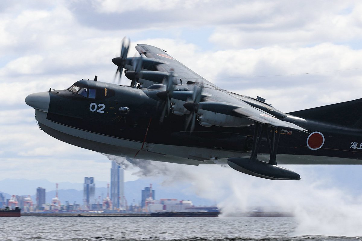 US-2 Ivory02 離水後に捻ってPAR OUT
部隊での活躍を祈念します。

2026.3.14 甲南工場 南芦屋浜沖
US-2(9902)