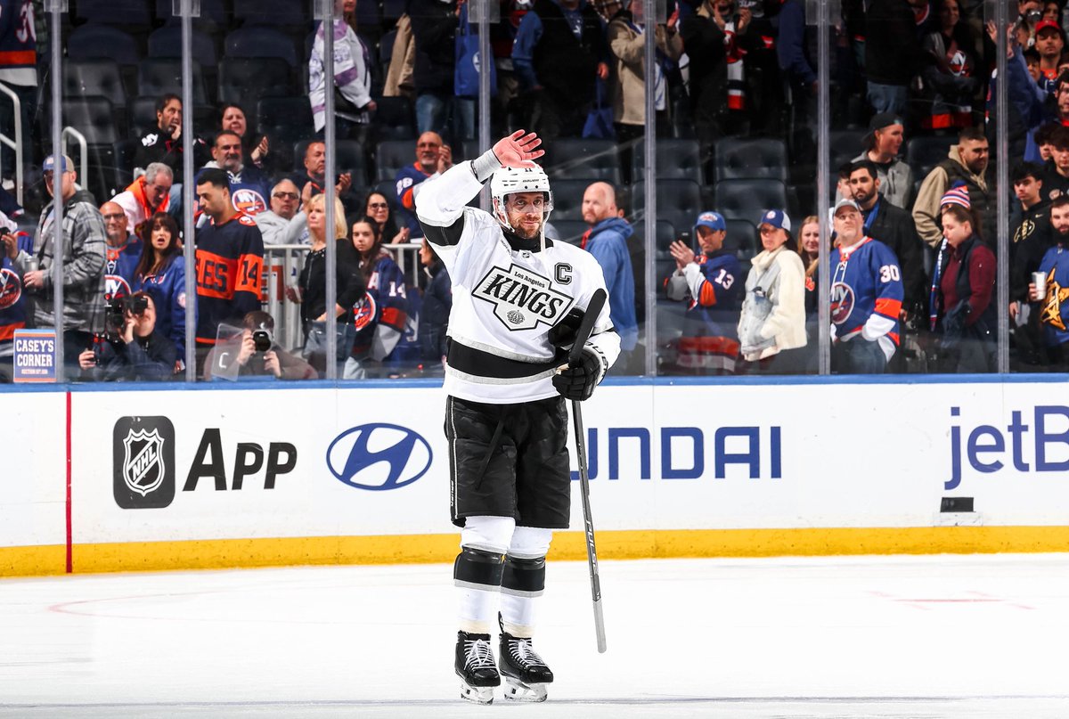 LA Kings tweet media