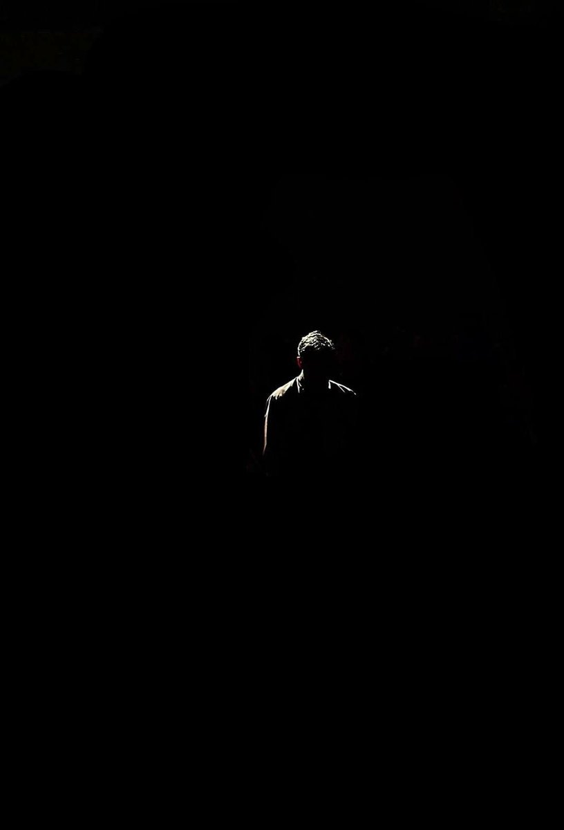 Wallpapers_o's tweet photo. عشاق الفخامة واللون الأسود 🖤 (Dark Mode)

خلفيات بسيطة، فخمة، تبرز لك تطبيقات الجوال، والأهم.. توفر من بطاريتك وتريح العين بالليل.

�� تابع الثريد للي يحبون الطبيعة والروقان.. https://t.co/s0Aea0DBXm