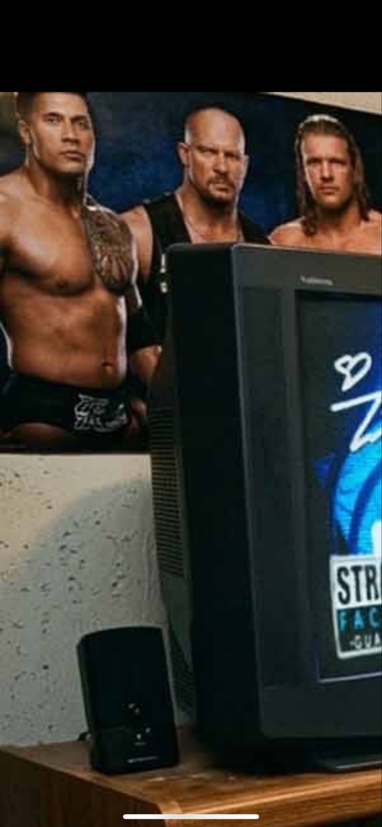 RuthleszWKD tweet media