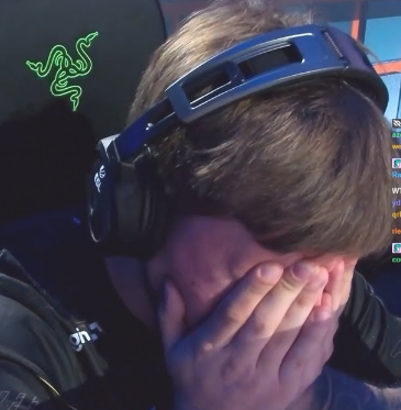 CSGORoll tweet media