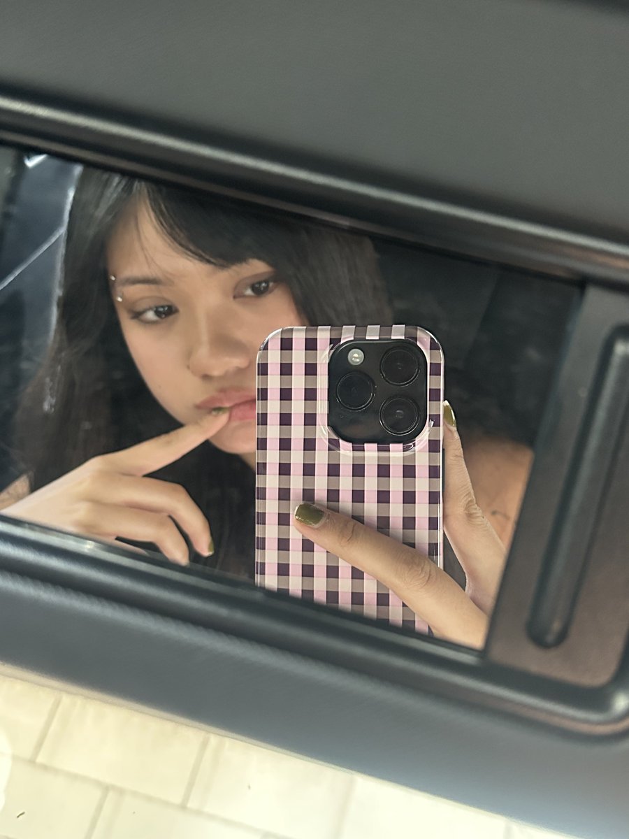 carissa tweet media