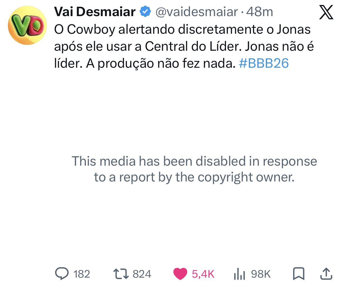 StammYasmin's tweet photo. JURO A globo derrubando o vídeo em que o Cowboy avisa ao Jonas que ele tocou na central do líder e mesmo assim não levou nenhuma punição

Ai pra Ana Paula não pode nem trocar uma peça de roupa que à sexualiza e oprimem ela. 

Bacana, vou postar o vídeo sempre que puder #BBB26 https://t.co/354sSaVtNH