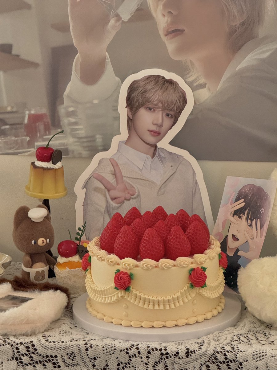 PUZZZ34's tweet photo. 3일차 오픈했습니다🤍🍰 https://t.co/biY8kSBXlg