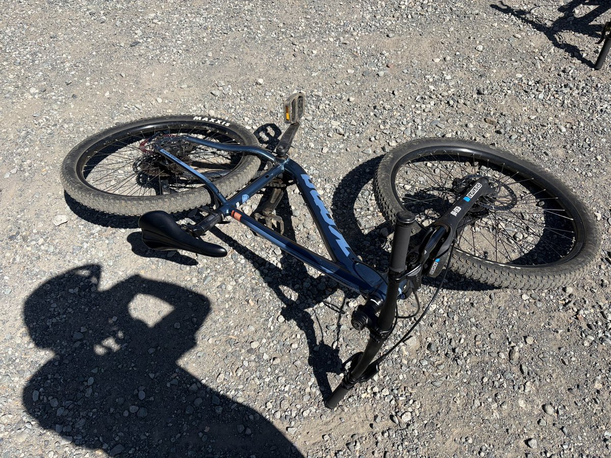 ふすま tweet media