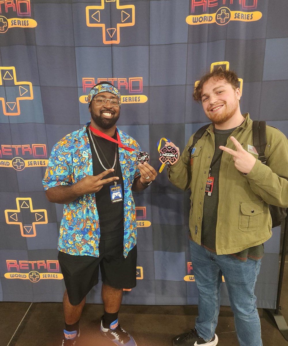 Retro World Series tweet media