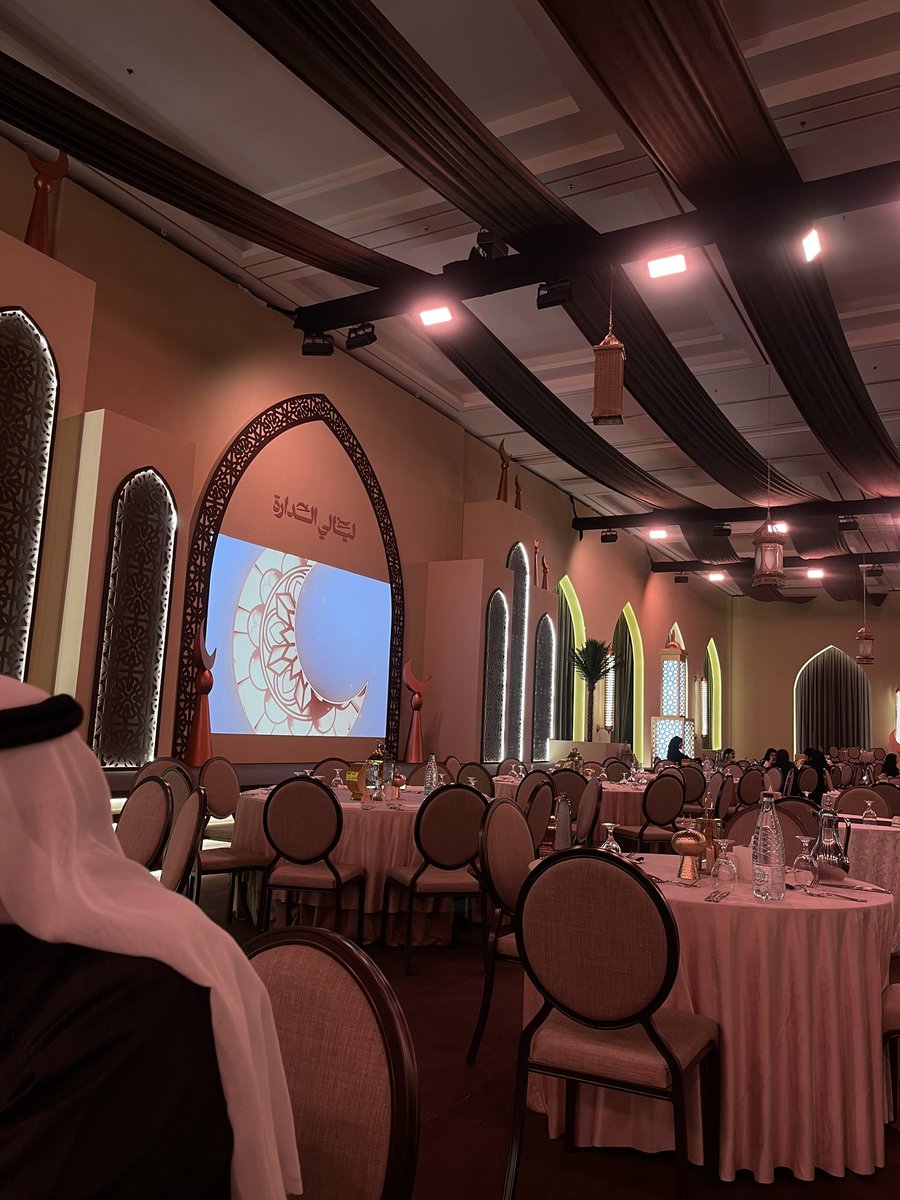 ararbinm's tweet photo. سعدت بدعوة كريمة من رجل الأعمال مازن بن فهد على سحور  الغبقة في خيمة ليالي الدارة.  
أمسية جميلة سادها الكرم وحسن الضيافة، وهو أمر غير مستغرب من أهله وأنت راعي الأوّلة يبو فهد كل الشكر والتقدير له على هذه الدعوة الكريمة 🙏🏻 https://t.co/gsoG8ns0A9