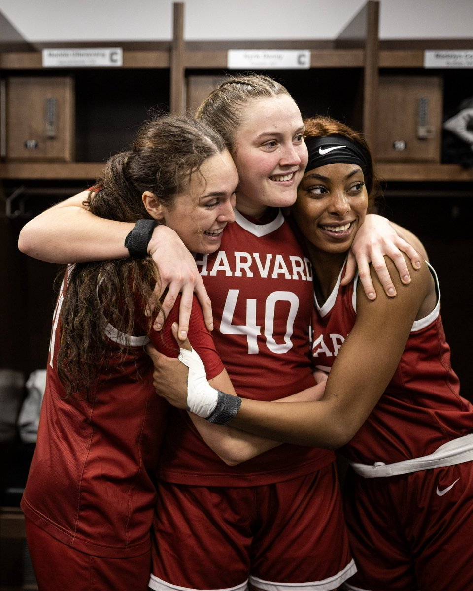 NCAA March Madness tweet media