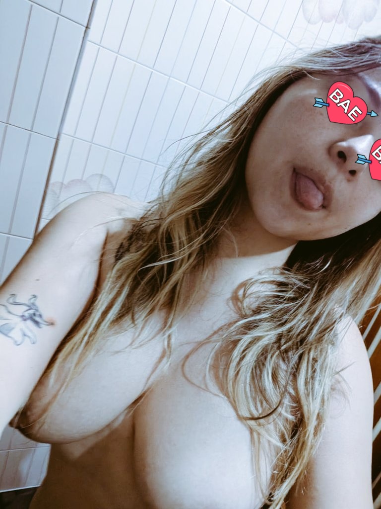 Aleinad_97's tweet photo. A cuál club swinger recomiendan está noche? Qué si haya ambiente 😋... Empezando por aquí

 #bogota #swinger https://t.co/v7xVumabtr