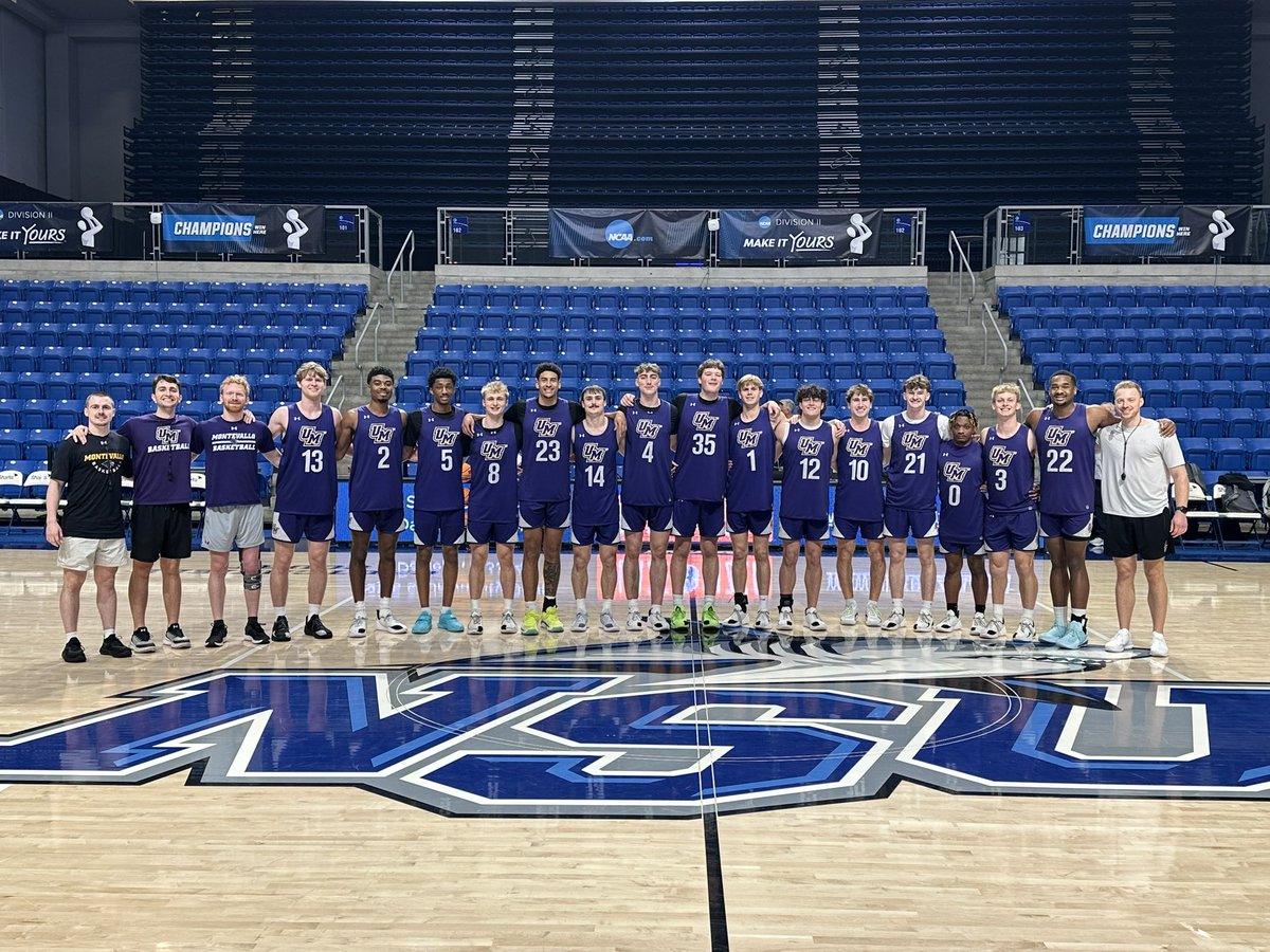 MontevalloMBB's tweet photo. Together We Attack 

#TogetherWeRise https://t.co/z1oFktrEO8