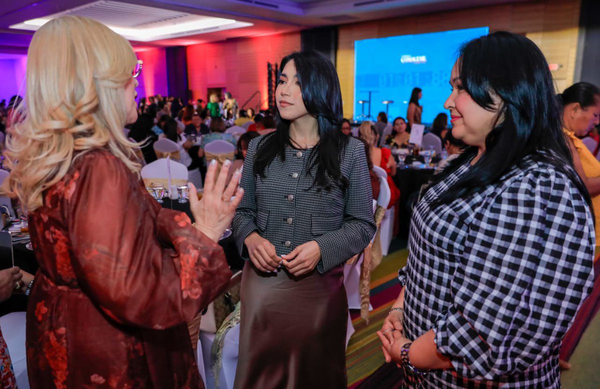 Dania González tweet media