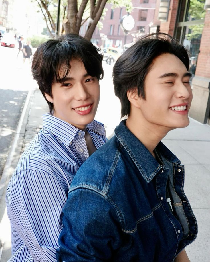 vioaenilla tweet media