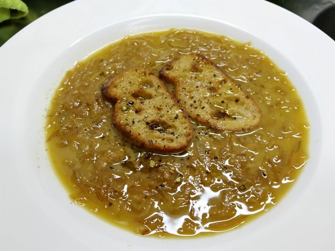 いえごはん tweet media