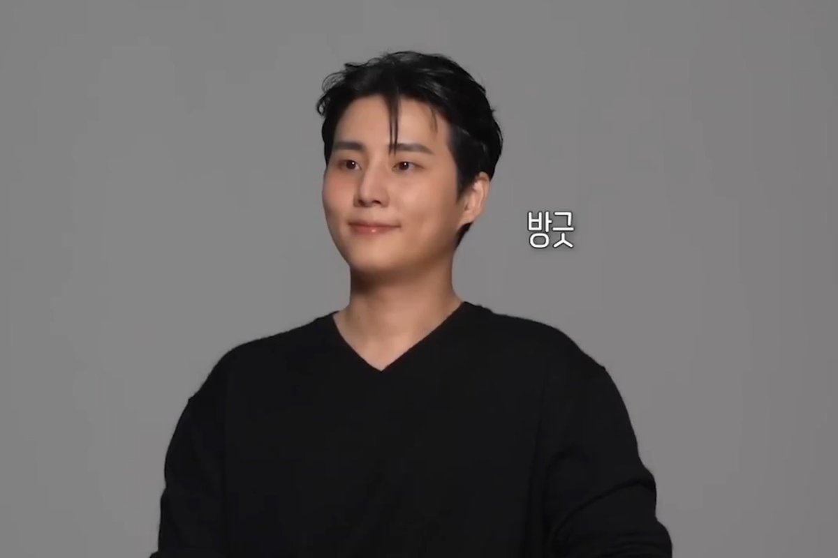 carpediemk1219d's tweet photo. 부릅😠
방긋🙂 https://t.co/WbNNA6aJLK