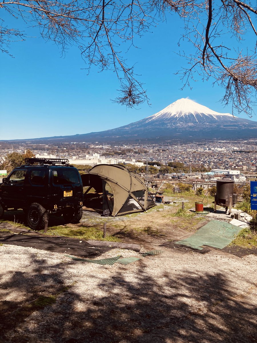 panpasupand's tweet photo. 桂の森キャンプ場

夜が楽しみ https://t.co/M4n9UjKwm5