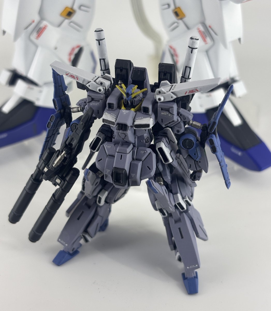 fatejtm's tweet photo. お疲れ様です！
いきなりですが…ガンダムアーティファクトZZガンダム完成しました！
ex-sガンダムのつけ合わせになるようにfazz風の塗装をしてみました！
部分塗装も頑張ってます！
合わせ目少なめ、プロポーション100点の神キットです！楽しかった〜💕
#ガンプラ好きと繋がりたい 
#ガンプラ初心者 https://t.co/YcTIIvew0A