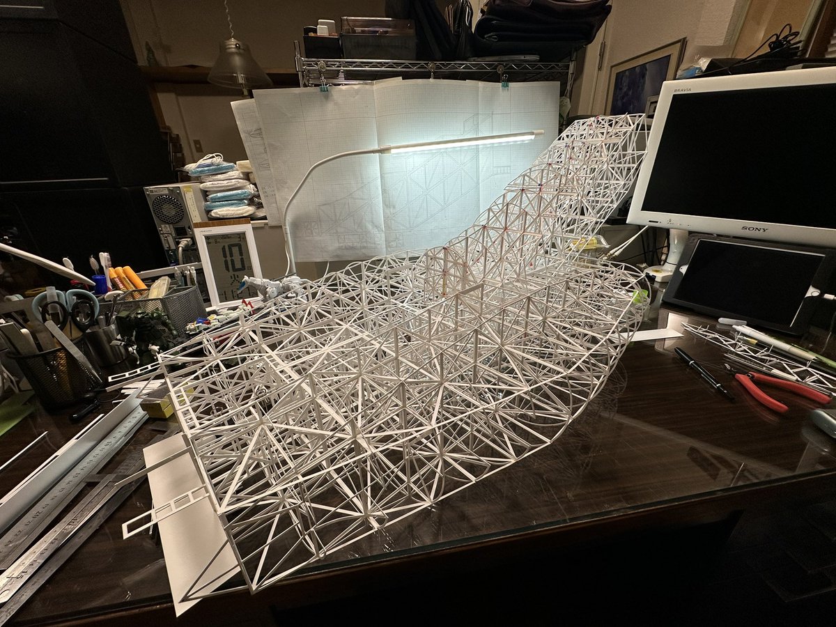 プラフマン tweet media