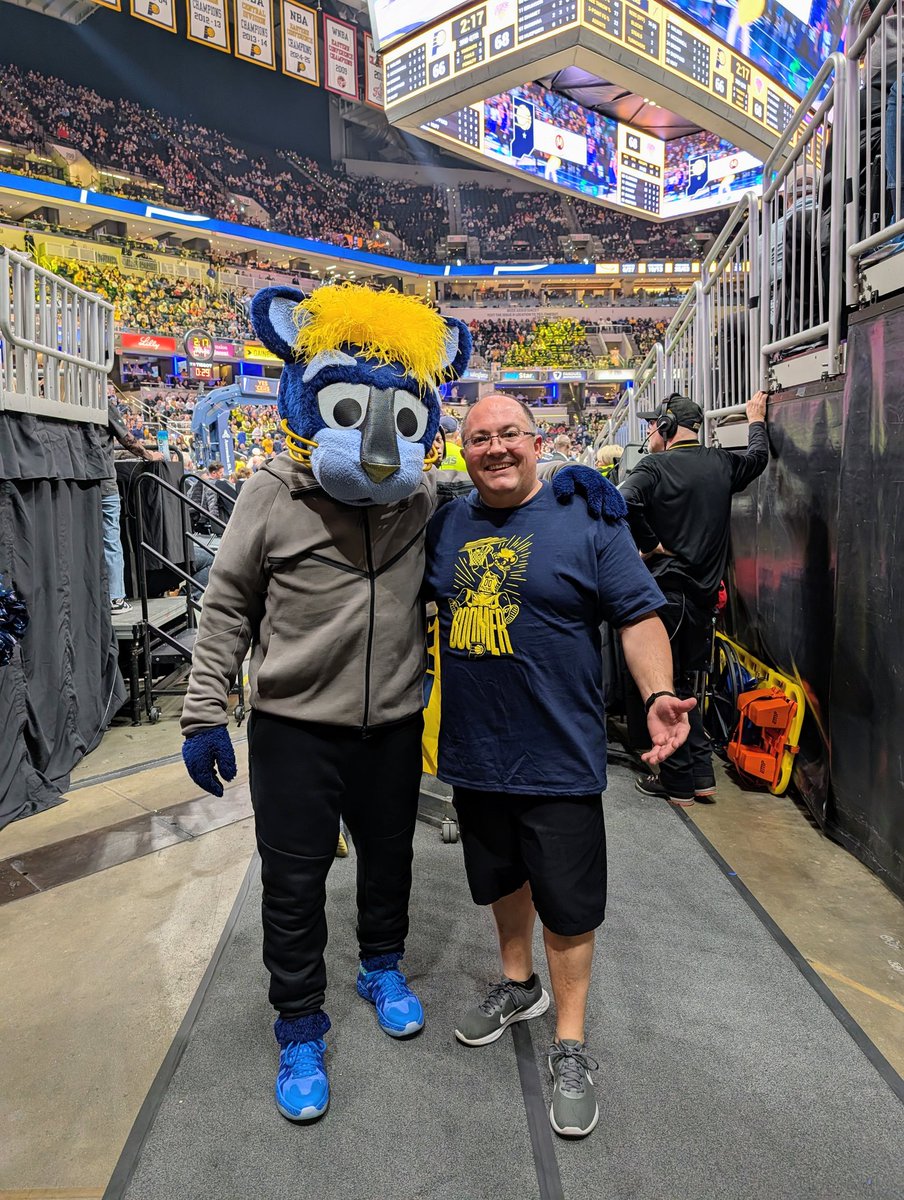 ChinBalancer's tweet photo. Always a great night at @gainbridgefieldhouse! Thank you @pacers and fans!!

See you tomorrow @noblesvilleboom! https://t.co/TWLI4HYKpr
