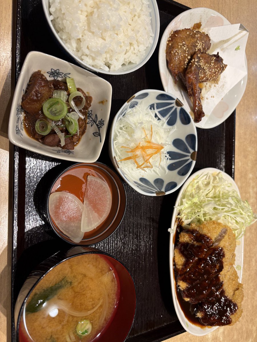satorun12's tweet photo. 名古屋 https://t.co/7Rn6360iOz