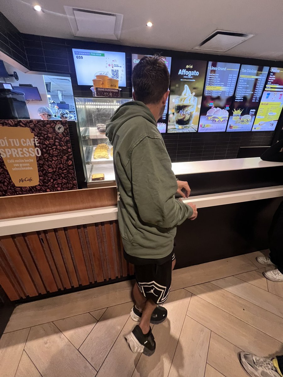 Lucas Gonzalez Diez tweet media