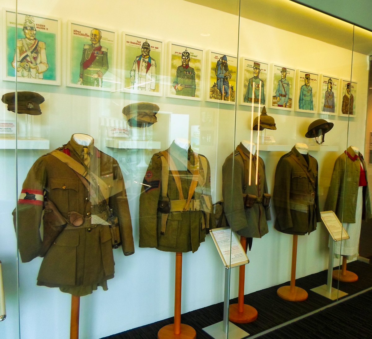 Daily Picture Theme tweet media