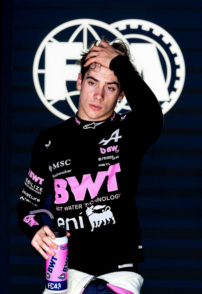 Vayan a dormir tranquilos que hay piloto para rato.

Acá siempre vamos a estar bancando a este pibe pase lo que pase 👊🏻🇦🇷