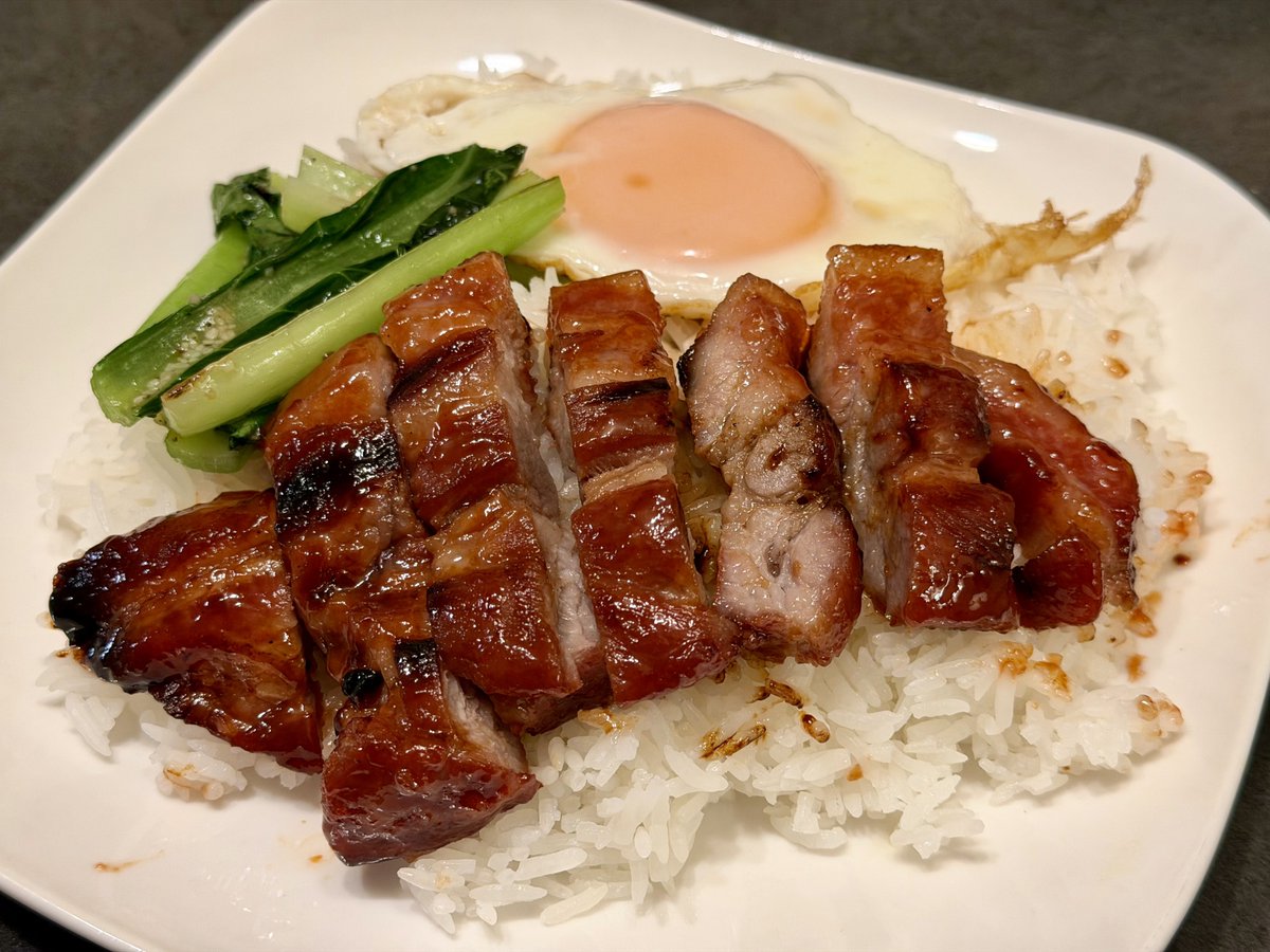 今年6回目の叉焼飯(玉子付けた) 脂身多め(好み)