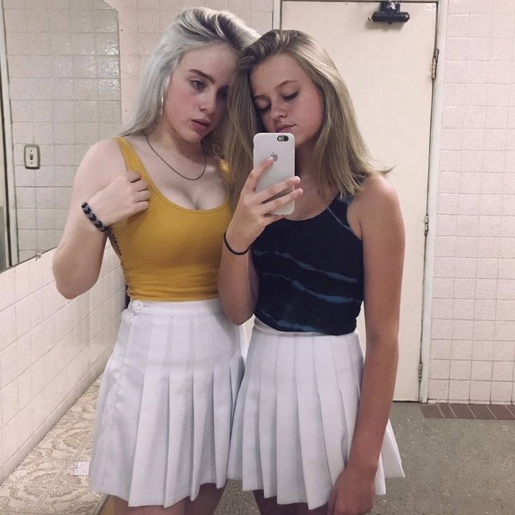 billie eilish source tweet media