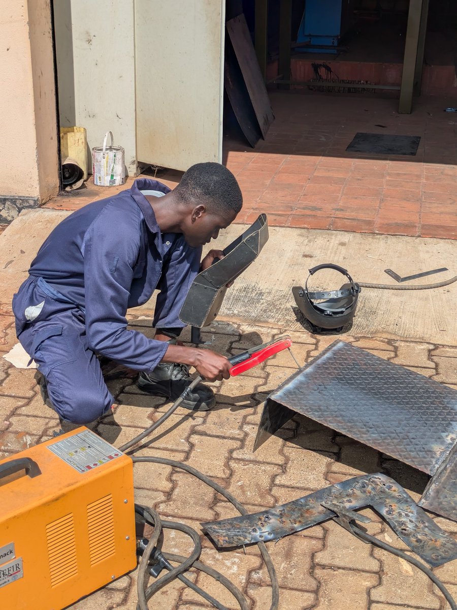 Ben Legacy🛠️ tweet media