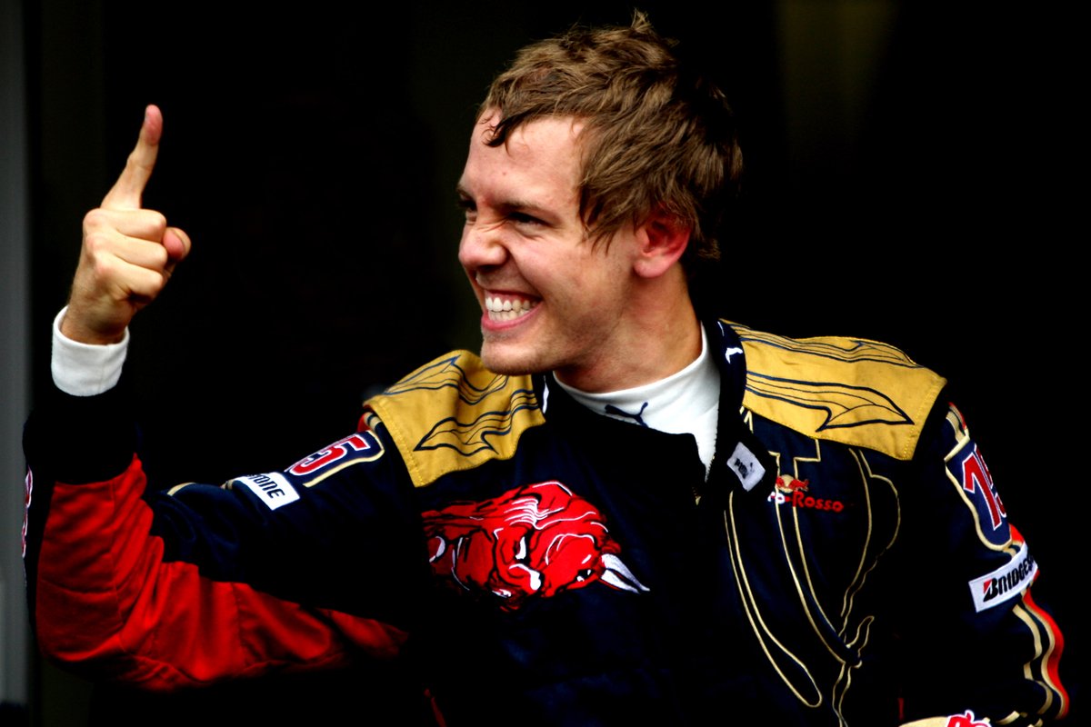 wearetherace's tweet photo. A record that has stood since 2008... 

Vettel 🤝 Antonelli https://t.co/q8hioRlCki