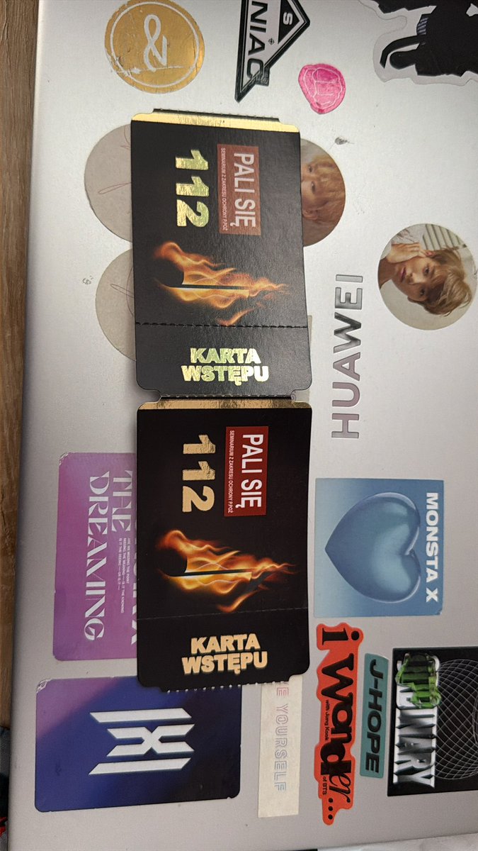 Damis2Angelika's tweet photo. Kto by chciał dziś iść na koncert feel i przyjaciele mam do oddania 2 bilety w spodku zaczyna się od 18 w Katowicach https://t.co/a5D8ZoTzCw