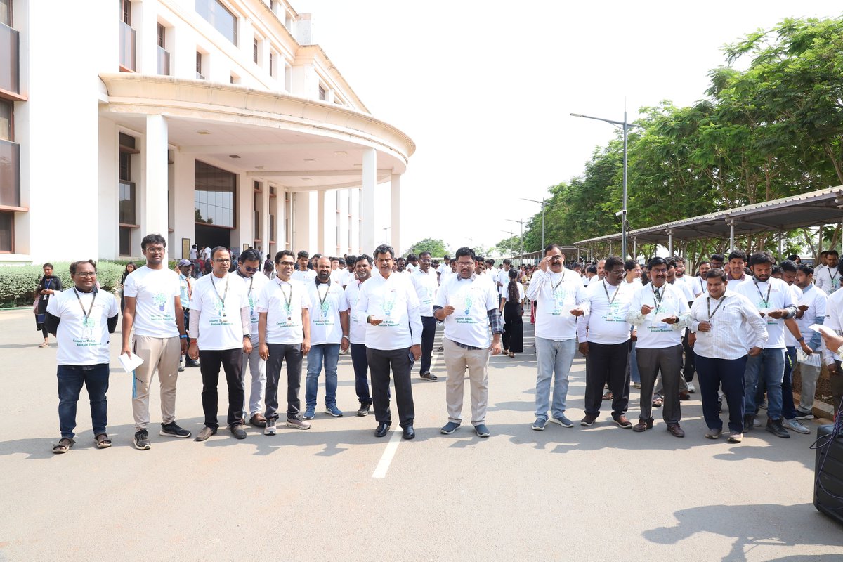 VITAPuniversity's tweet photo. Energy Conservation Week 2026: Day 2
We walked to make a difference. 🌍💚 Small steps, big impact.
#VIT #VITAP #EnergyConservation #SustainableFuture #WalkForChange https://t.co/DOnOnnK3lK
