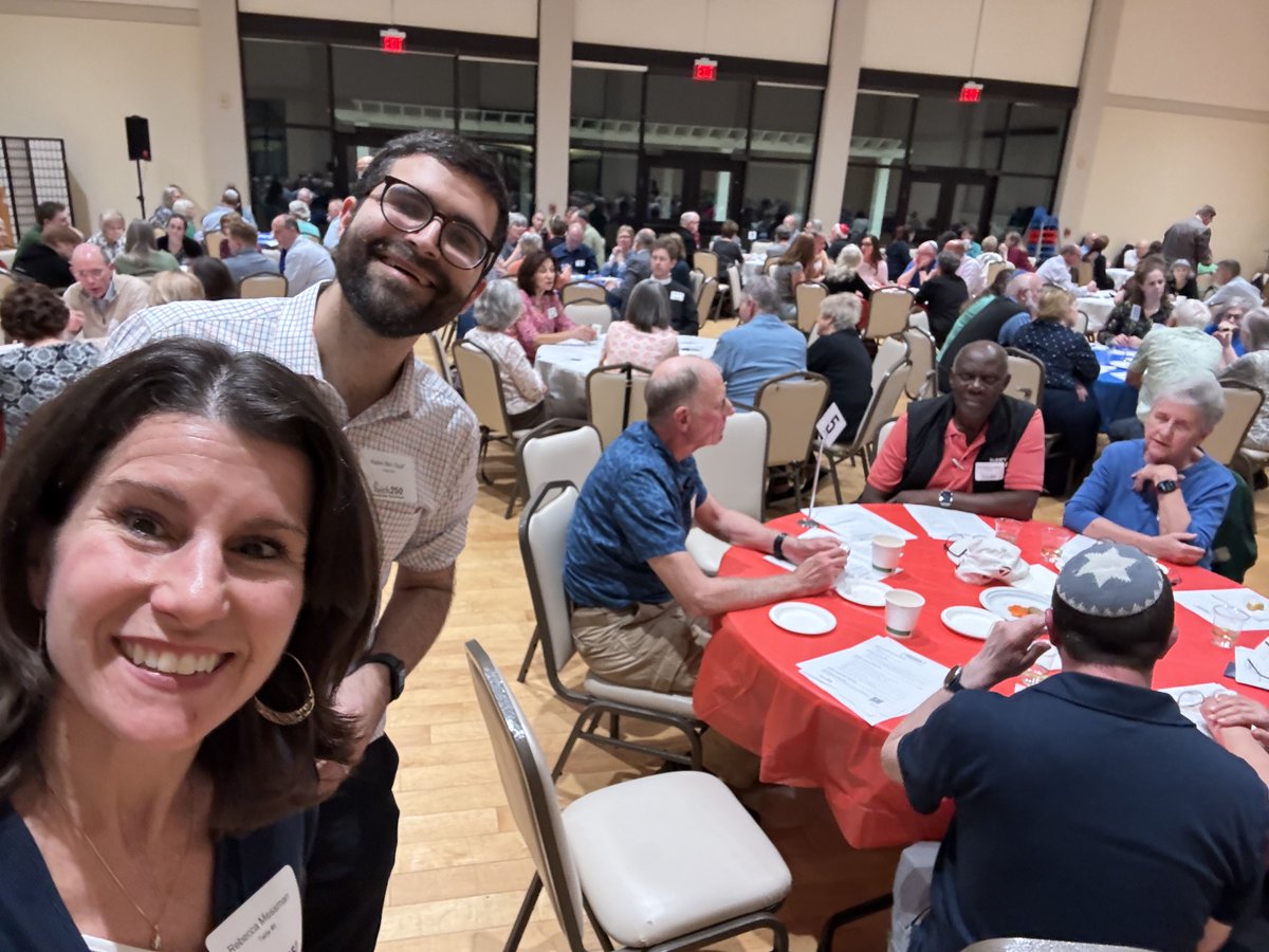 Rumi Forum tweet media