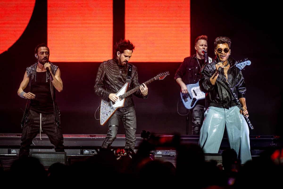 Honda Center tweet media