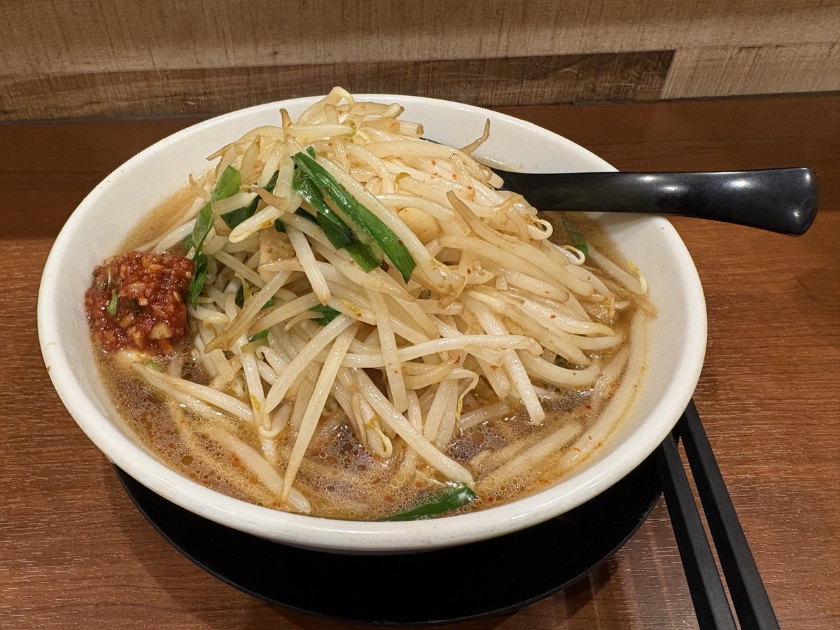 いであ tweet media