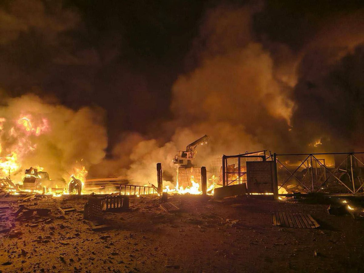 Julian Röpcke🇺🇦 tweet media