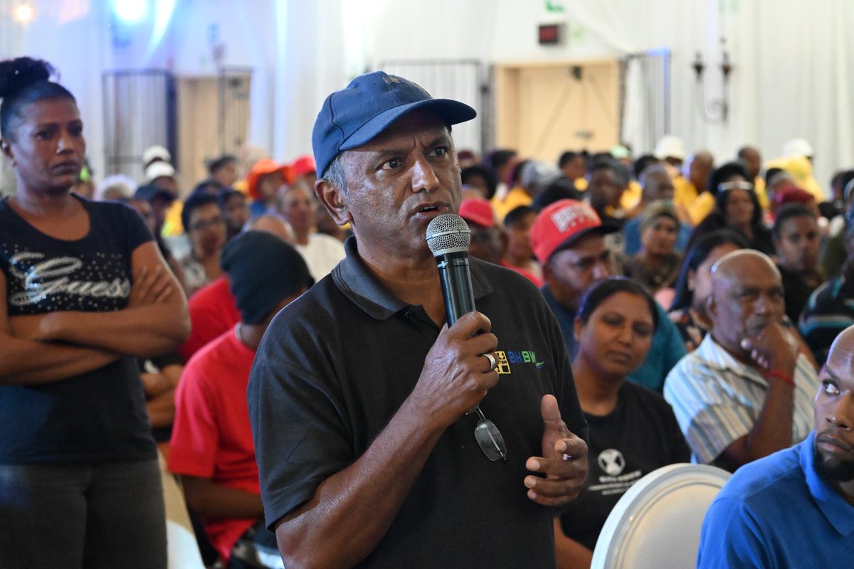 IDT_org's tweet photo. On Friday, 13 March 2026, the Independent Development Trust (IDT) attended the Expanded Public Works Programme (EPWP) Ministerial Listening Tour held at the Arena Park Regional Hall in Chatsworth, KwaZulu-Natal.

#IDT
#YourPartnerInDevelopment
#YouthDevelopment
#EPWP #DPWI#IDT https://t.co/Wuy0KgU8MH