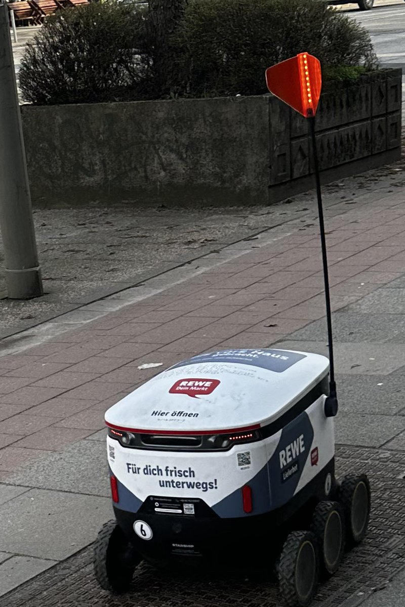 Директор по трансформации ценностей tweet media