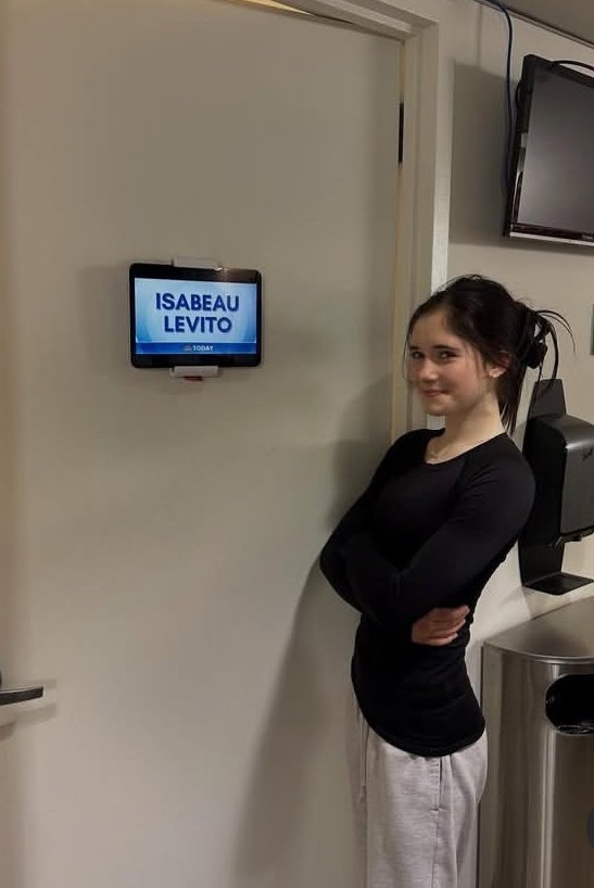 alexshag's tweet photo. Некоторые фотки Изабо-булочки найденные в инстаграме 😊 https://t.co/KsFWwvfxXj