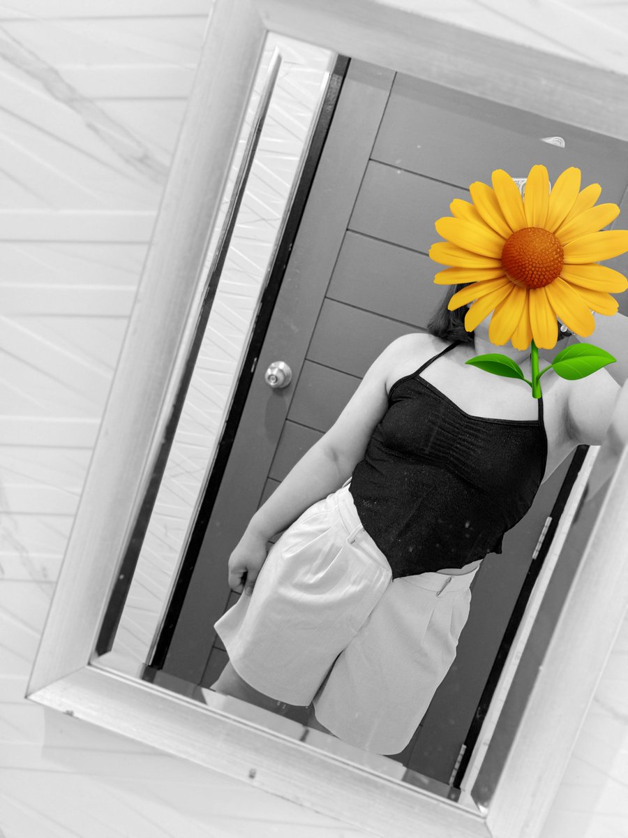 B.sky🌼 tweet media