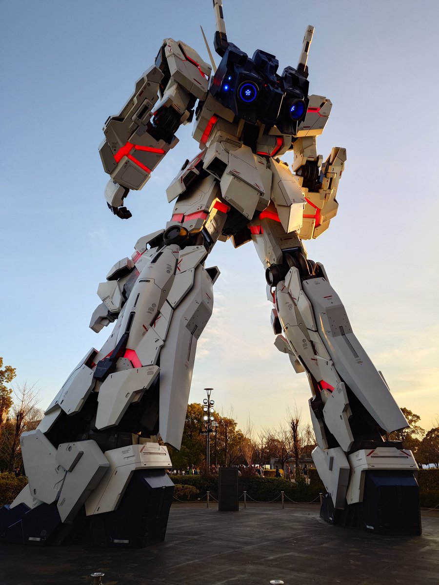 7階行けない人は2階でも多少は。今日はリンプラのイベントもやってるみたい