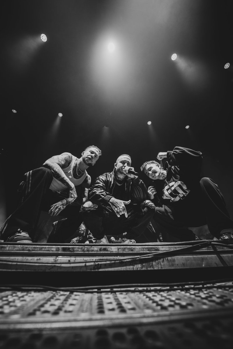 Movistar Arena España tweet media